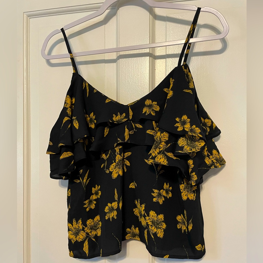 Small Off the Shoulder Floral Blouse - Picture 5 of 6